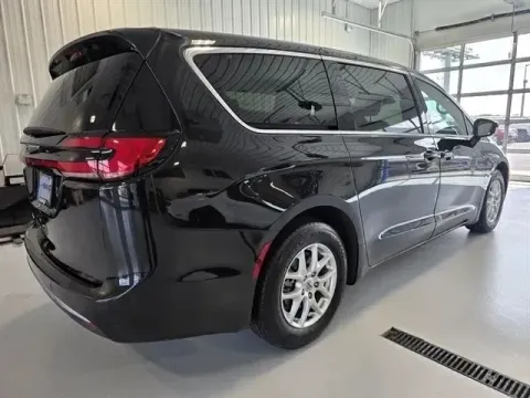 Another view of 2024 Chrysler Pacifica Touring L for sale in Tea, SD at CarSwap