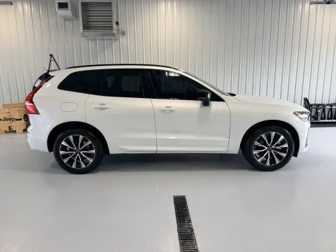 Photos of 2024 Volvo XC60 B5 Plus Dark Theme for sale in Tea, SD at CarSwap