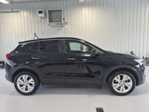 Photos of 2024 Buick Encore GX Preferred for sale in Tea, SD at CarSwap