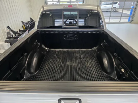 More photos of 2014 Ford F-150 XLT at CarSwap, SD