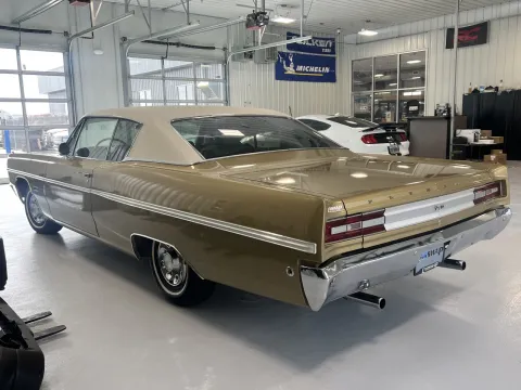 More photos of 1968 Plymouth Fury 2DR at CarSwap, SD