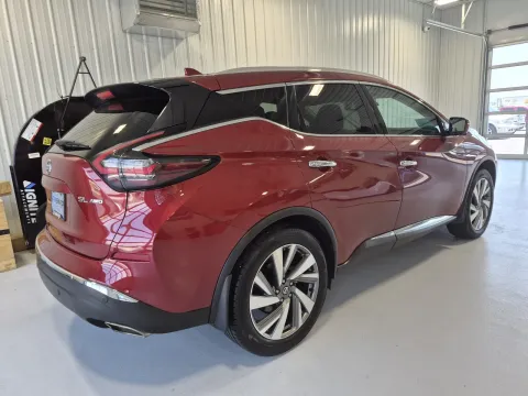 Another view of 2020 Nissan Murano SL for sale in Tea, SD at CarSwap