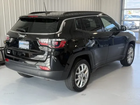 Another view of 2024 Jeep Compass Latitude Lux for sale in Tea, SD at CarSwap