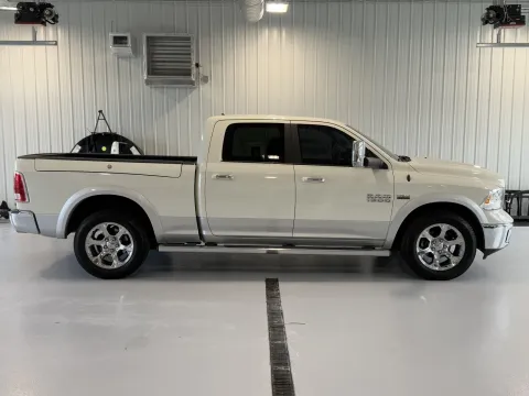 Photos of 2017 Ram 1500 Laramie for sale in Tea, SD at CarSwap