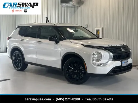 White 2024 Mitsubishi Outlander SE Black Edition for sale in Tea, SD