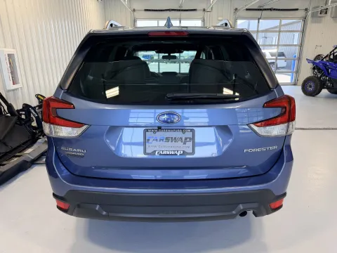 More photos of 2023 Subaru Forester Premium at CarSwap, SD