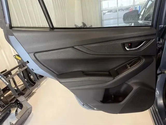 Subaru Crosstrek photo 13