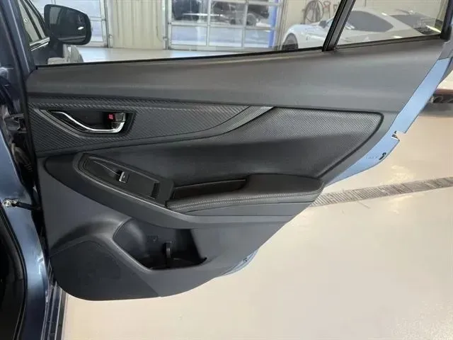 Subaru Crosstrek photo 18