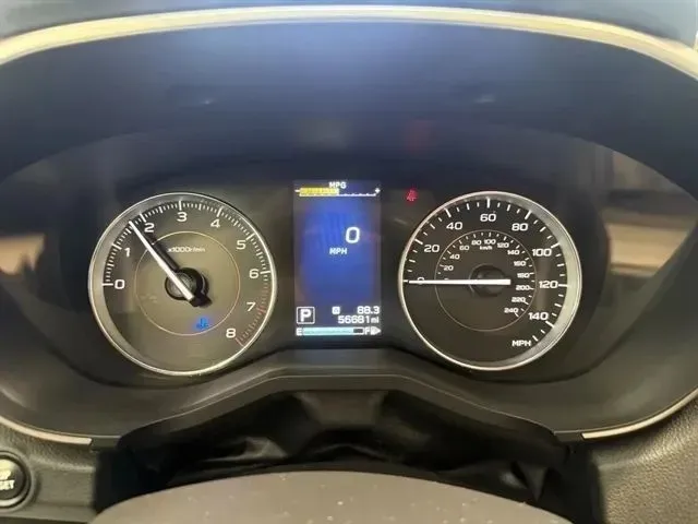 Subaru Crosstrek photo 28
