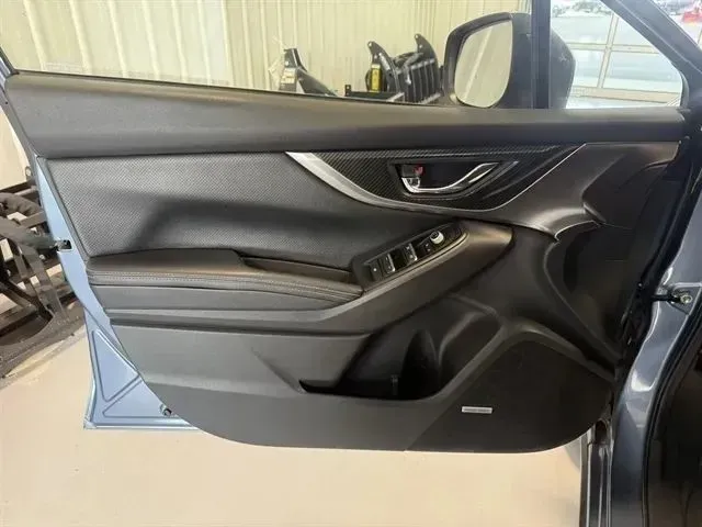 Subaru Crosstrek photo 8