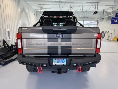 More photos of 2022 Ford F-250SD Lariat at CarSwap, SD
