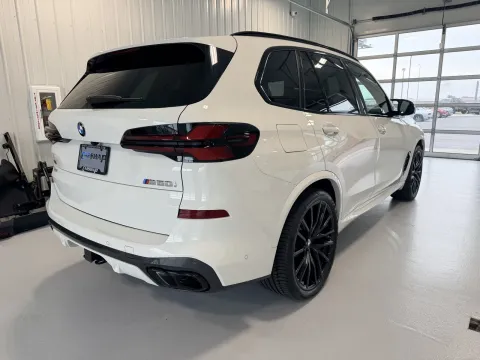 Another view of 2024 BMW X5 M60i for sale in Tea, SD at CarSwap