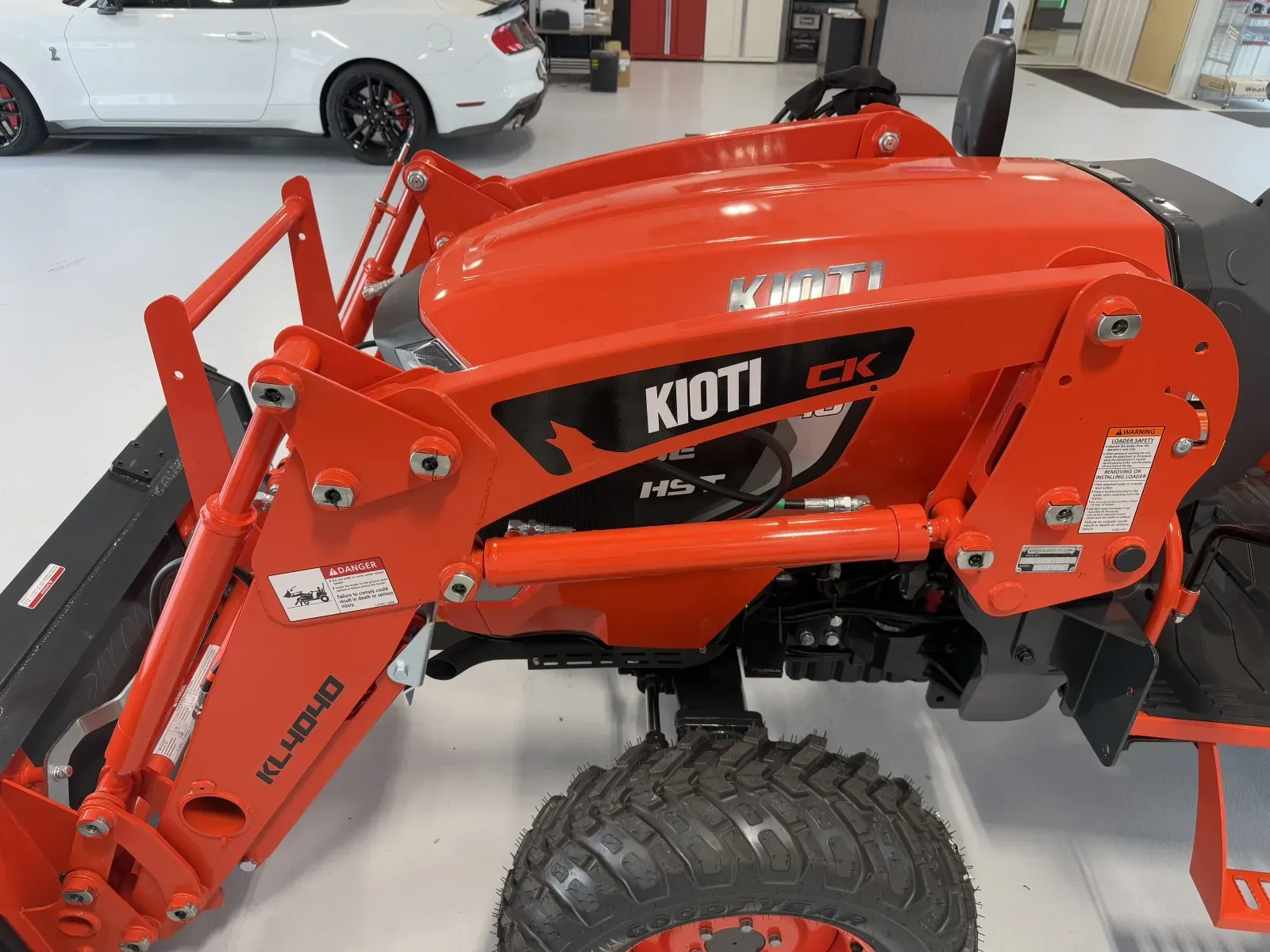 Kioti CK3540SEHB photo 9