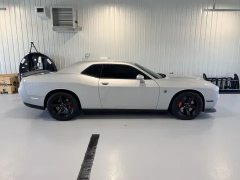 Photos of 2022 Dodge Challenger SRT Hellcat Redeye for sale in Tea, SD at CarSwap