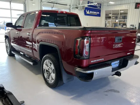 More photos of 2018 GMC Sierra 1500 SLT at CarSwap, SD