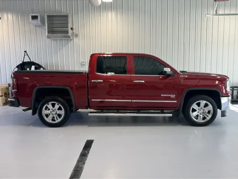Photos of 2018 GMC Sierra 1500 SLT for sale in Tea, SD at CarSwap