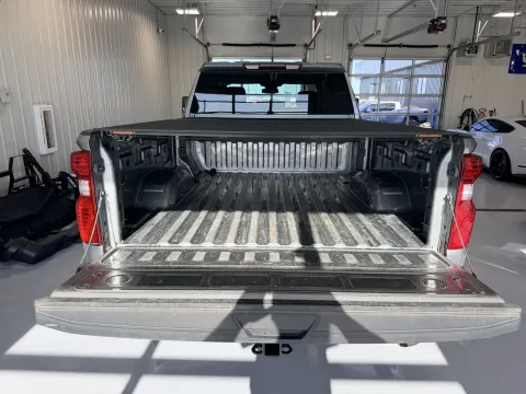 More photos of 2024 Chevrolet Silverado 2500HD Custom at CarSwap, SD