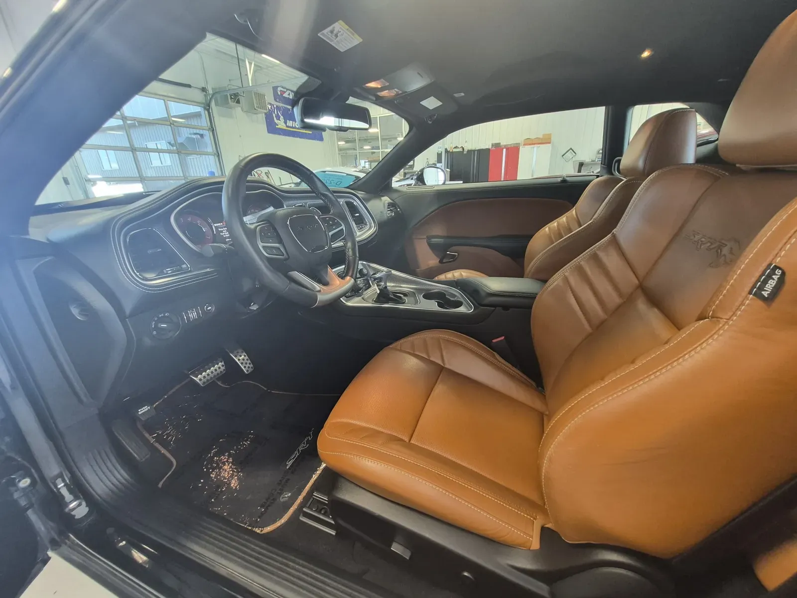 Dodge Challenger photo 26