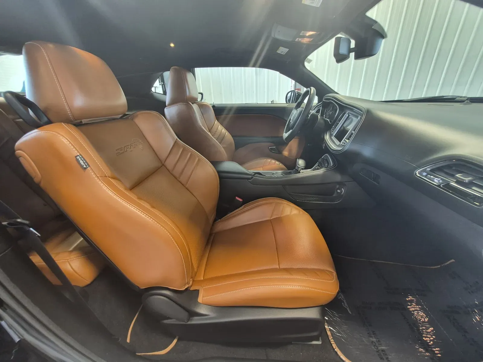 Dodge Challenger photo 31