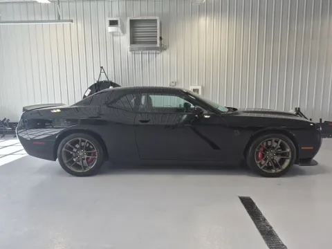 Photos of 2022 Dodge Challenger SRT Hellcat for sale in Tea, SD at CarSwap