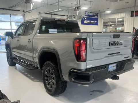 More photos of 2024 GMC Sierra 1500 AT4X at CarSwap, SD