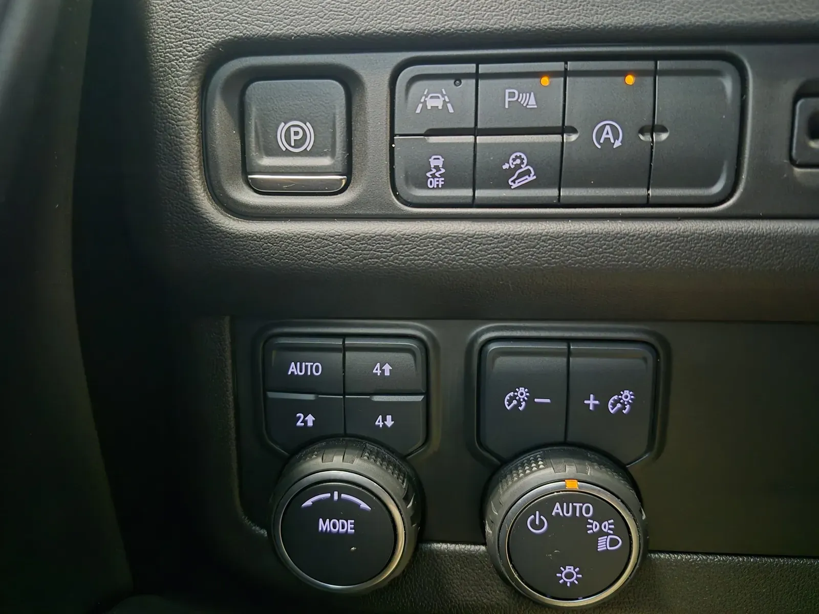 Chevrolet Tahoe photo 12