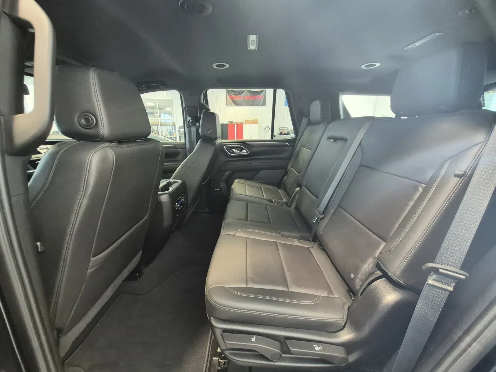Chevrolet Tahoe photo 30