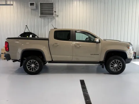 Photos of 2022 Chevrolet Colorado ZR2 for sale in Tea, SD at CarSwap
