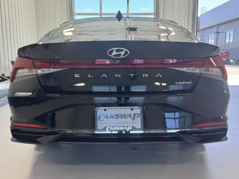 More photos of 2023 Hyundai Elantra Limited at CarSwap, SD