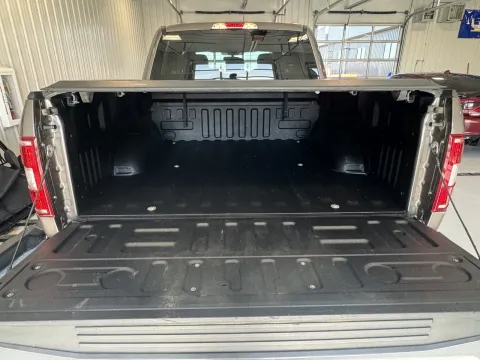 More photos of 2019 Ford F-150 XLT at CarSwap, SD