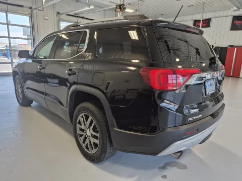 More photos of 2018 GMC Acadia SLT-1 at CarSwap, SD