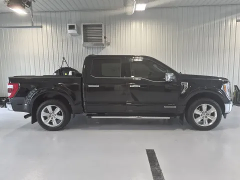 Photos of 2021 Ford F-150 Lariat for sale in Tea, SD at CarSwap