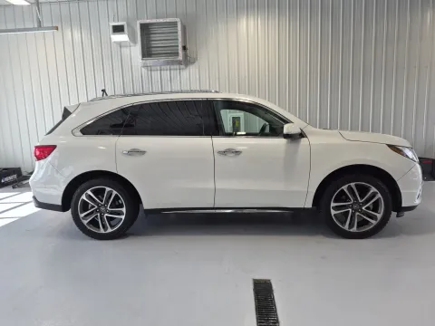 Photos of 2017 Acura MDX 3.5L for sale in Tea, SD at CarSwap