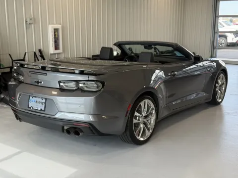 Another view of 2020 Chevrolet Camaro SS for sale in Tea, SD at CarSwap