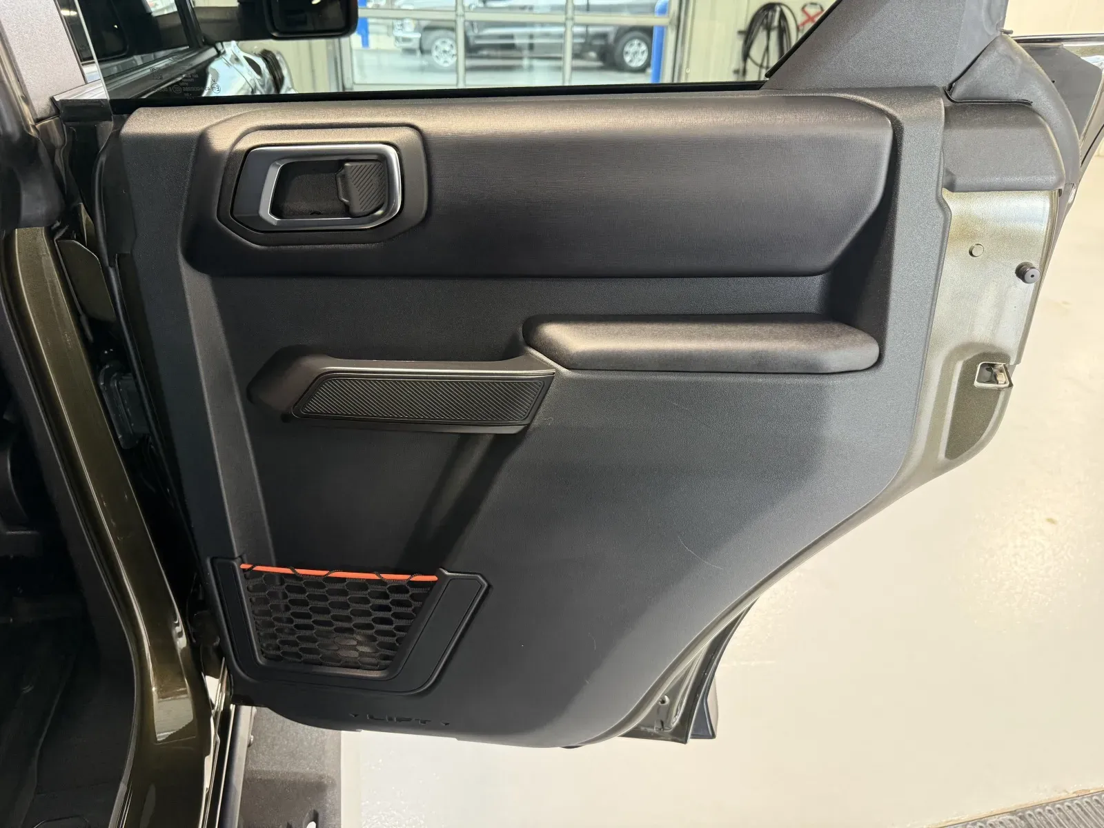 Ford Bronco photo 22