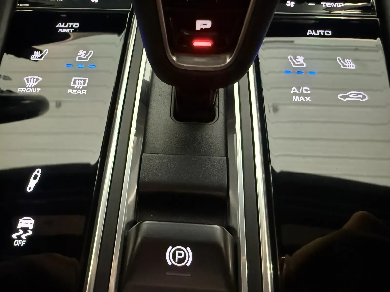 2021 Porsche Cayenne Turbo - Photo 44