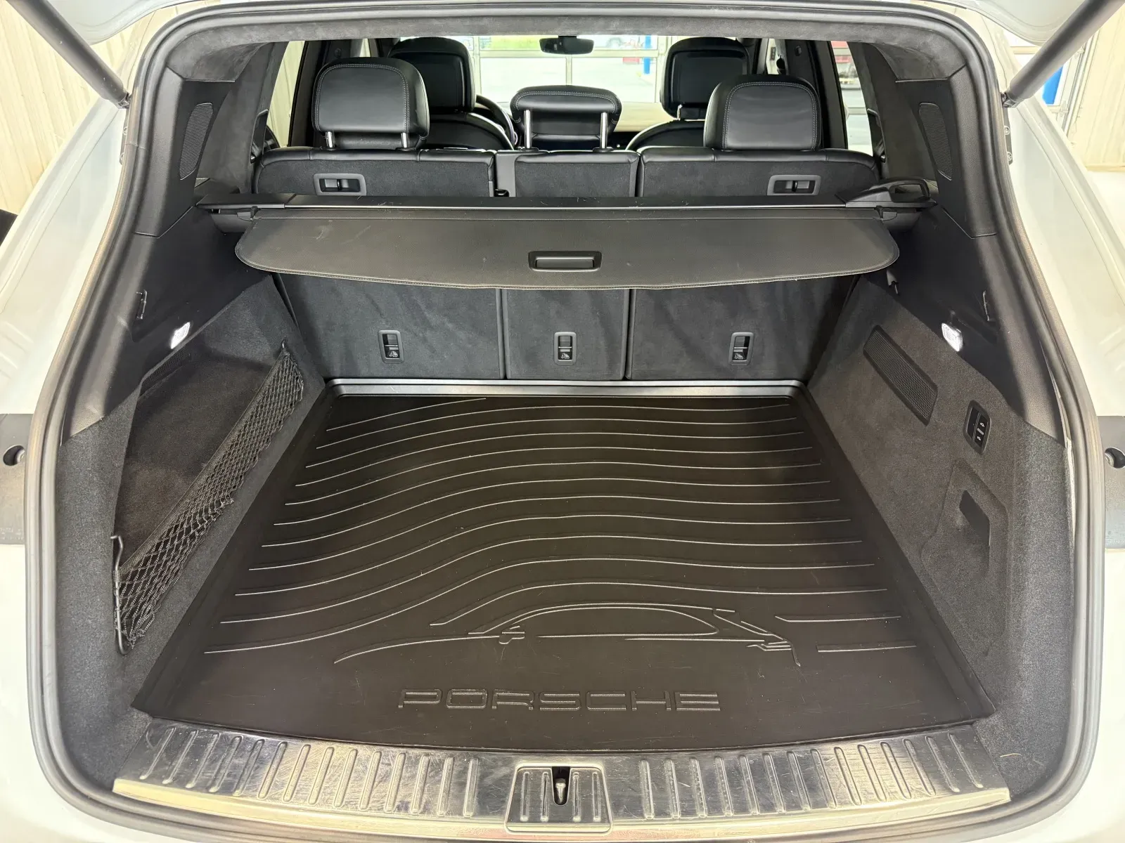 2021 Porsche Cayenne Turbo - Photo 18