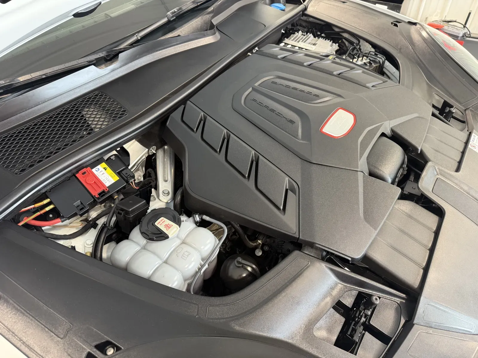 2021 Porsche Cayenne Turbo - Photo 53