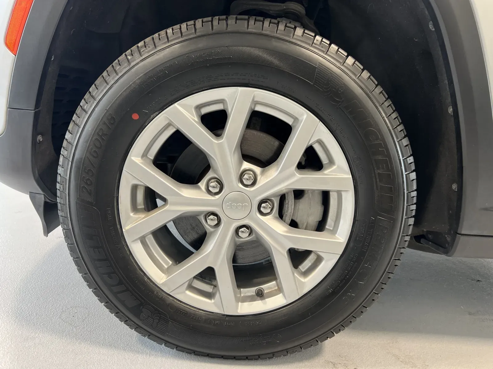 Jeep Grand Cherokee photo 53