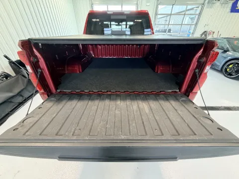 More photos of 2020 Chevrolet Silverado 1500 LT at CarSwap, SD