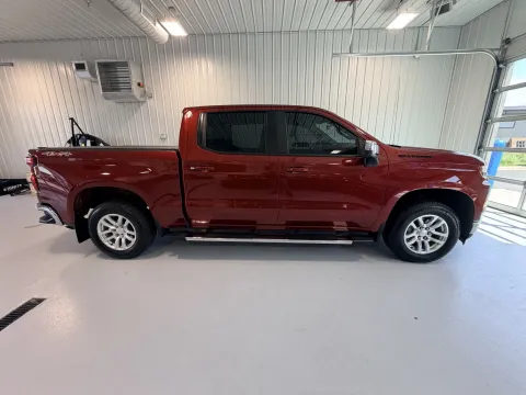 Photos of 2020 Chevrolet Silverado 1500 LT for sale in Tea, SD at CarSwap