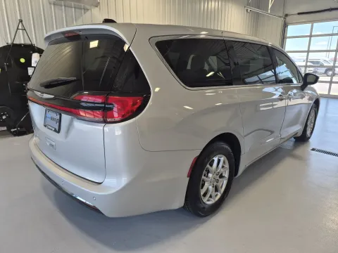 Another view of 2024 Chrysler Pacifica Touring L for sale in Tea, SD at CarSwap