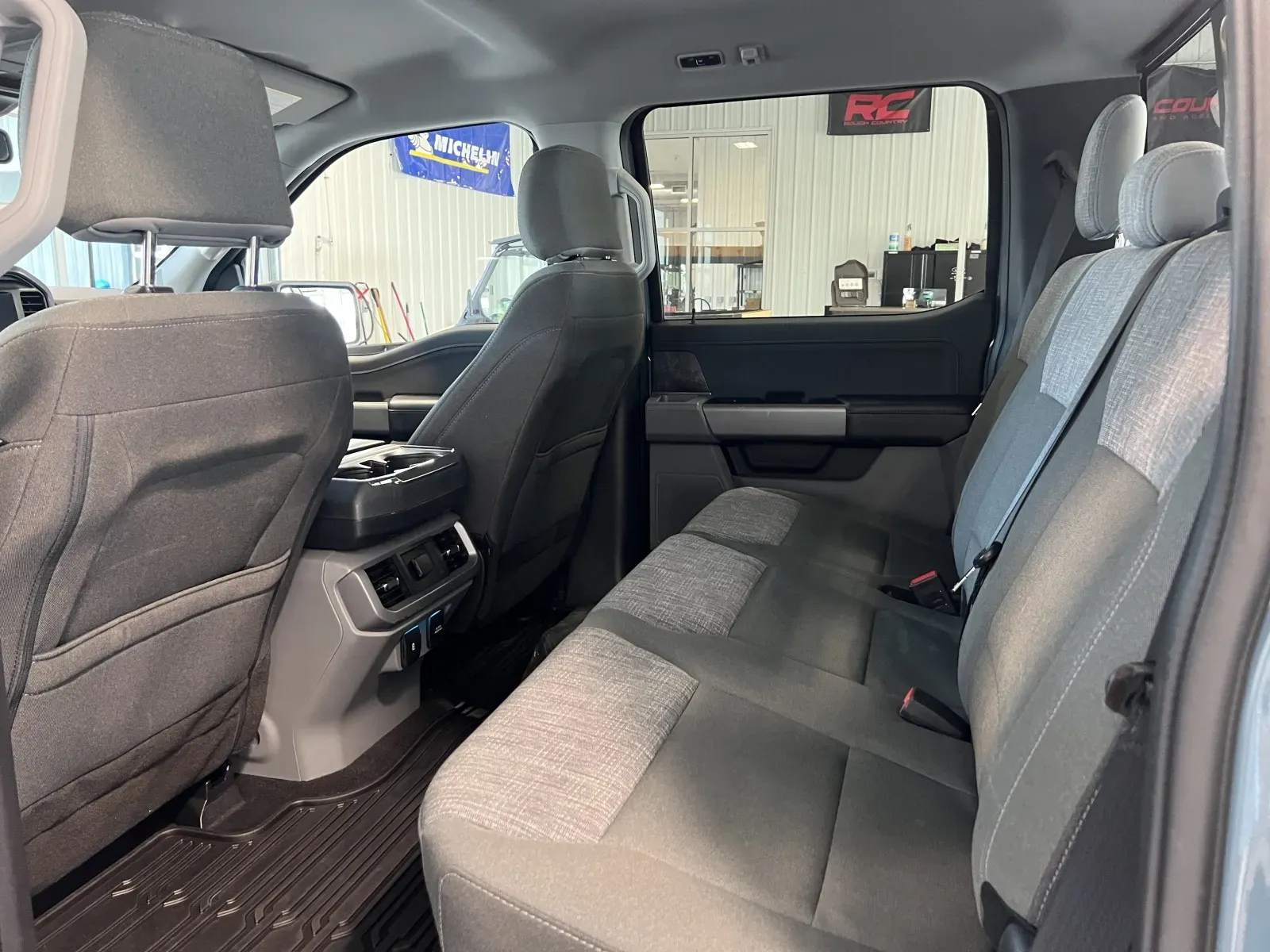 Ford F-150 photo 16