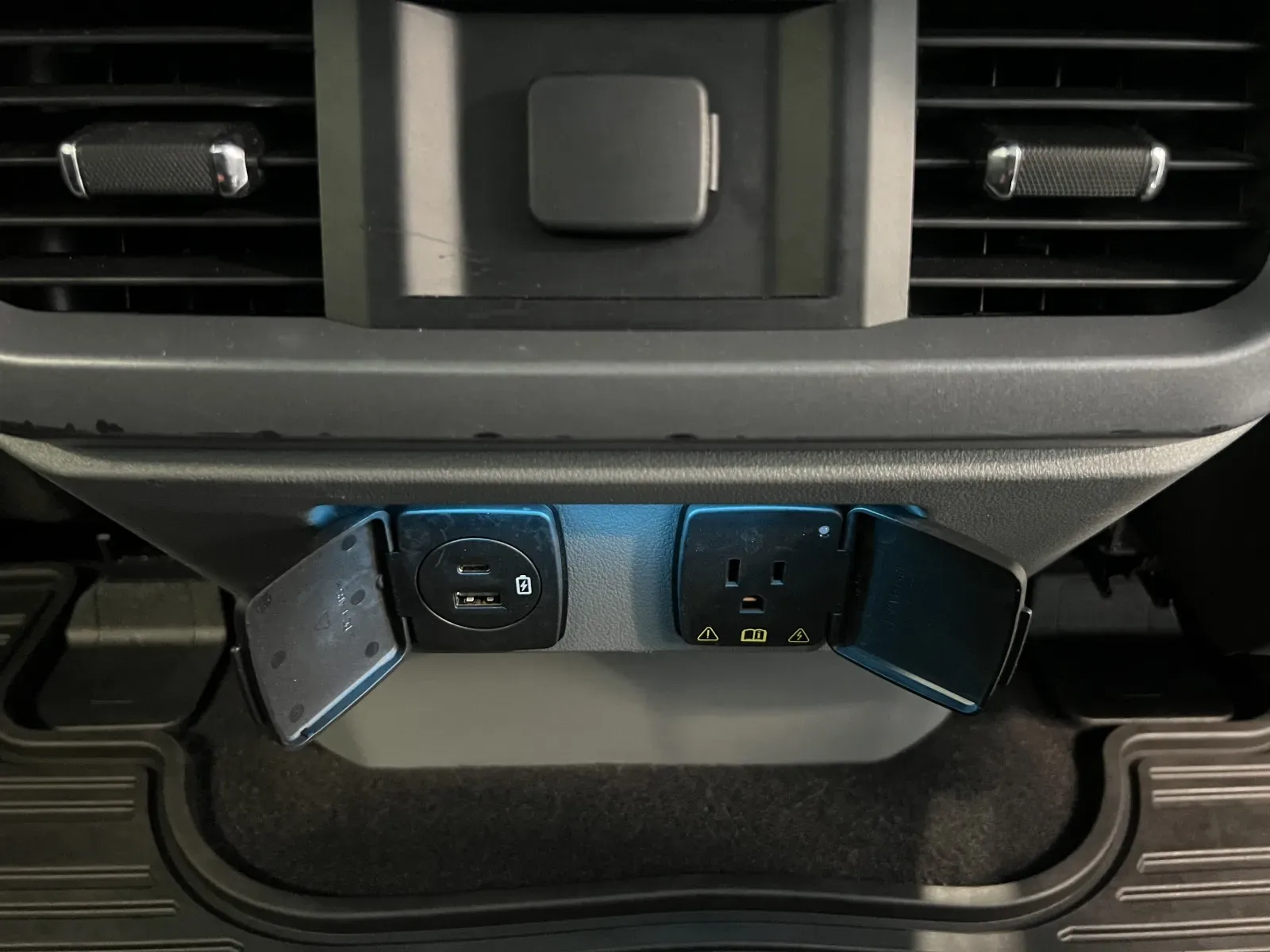Ford F-150 photo 28