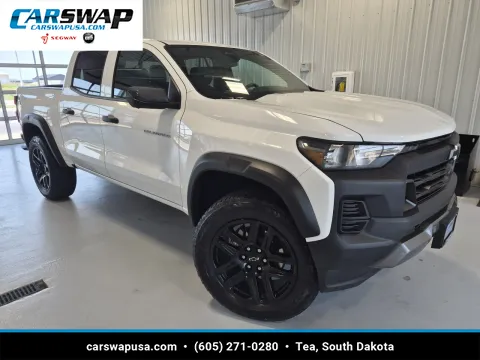 White 2025 Chevrolet Colorado Trail Boss for sale in Tea, SD