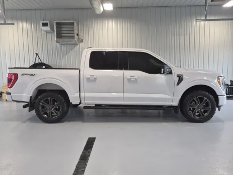 Photos of 2021 Ford F-150 XLT for sale in Tea, SD at CarSwap