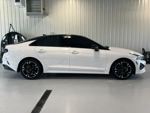 Photos of 2022 Kia K5 GT-Line for sale in Tea, SD at CarSwap