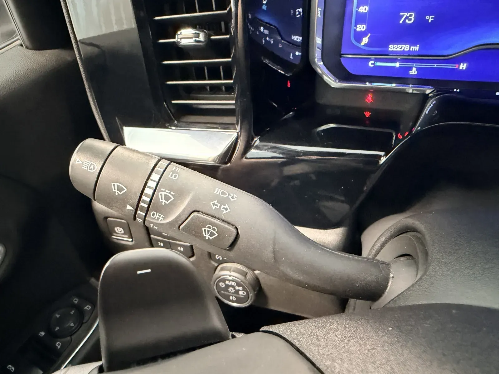 Chevrolet Silverado photo 47
