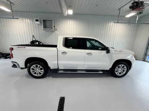 Photos of 2023 Chevrolet Silverado 1500 LTZ for sale in Tea, SD at CarSwap