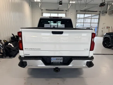 More photos of 2023 Chevrolet Silverado 1500 LTZ at CarSwap, SD
